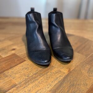 Qupid Black Ankle Boots